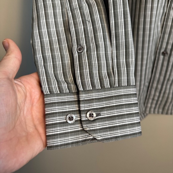 Arnold Palmer Men's M Long Sleeve Button Up Casual Dress Shirt Striped Gray Golf - Picture 3 of 13